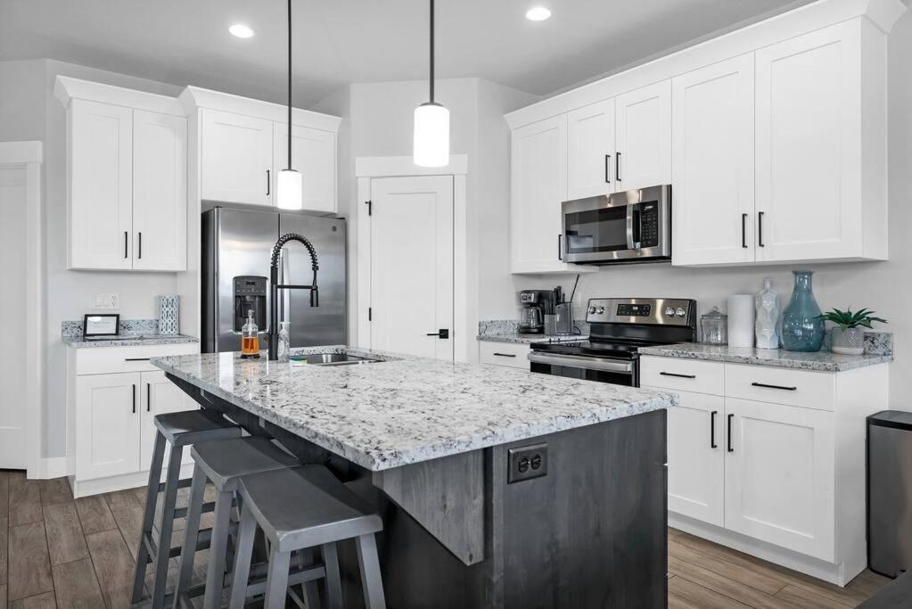 St George, Private Hot Tub/Patio, New Community Vila Washington Exterior foto